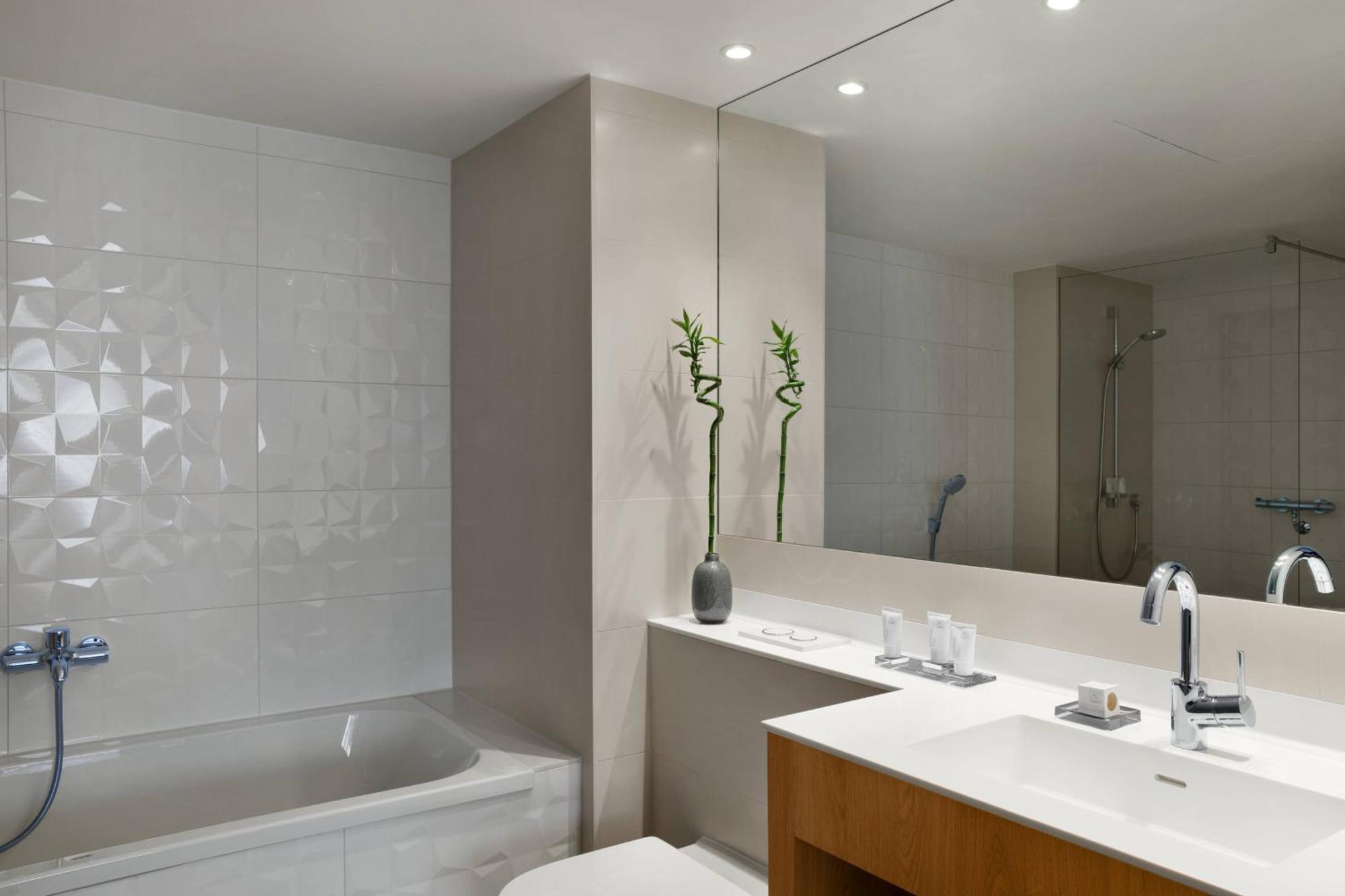 Ac Hotel By Marriott Innsbruck Esterno foto