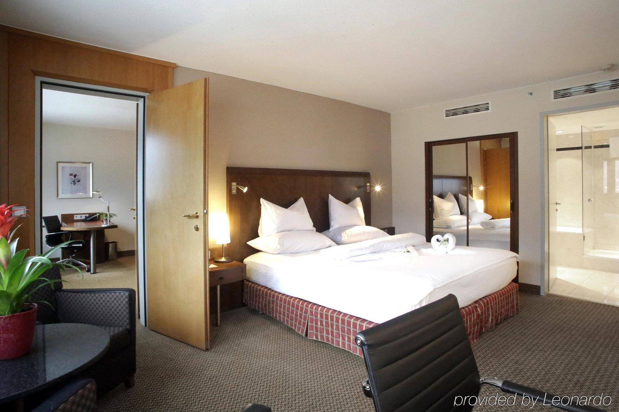 Ac Hotel By Marriott Innsbruck Esterno foto