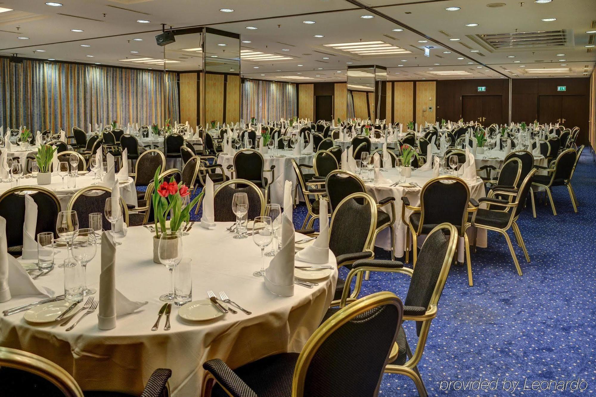 Ac Hotel By Marriott Innsbruck Esterno foto